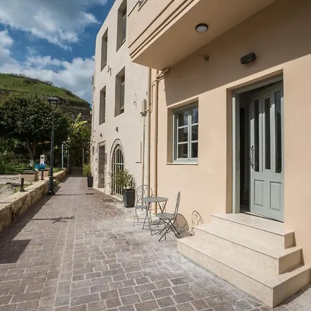 Guest house Cretan Berry Portou 3*